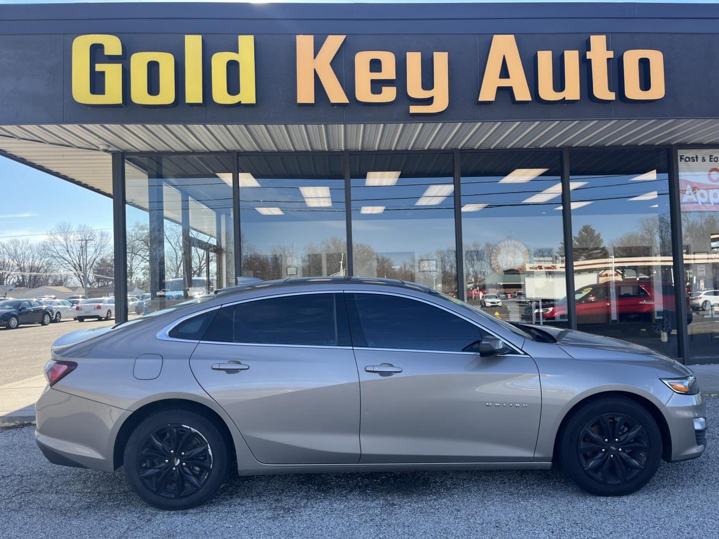 2022 Dark Ash Metallic Chevrolet Malibu FWD LT (1G1ZD5ST1NF) with an ECOTEC 1.5L I-4 gasoline direct injection engine, located at 1633 W Kimberly, Davenport, IA, 52806, (563) 323-5341, 41.559456, -90.598732 - Photo#0