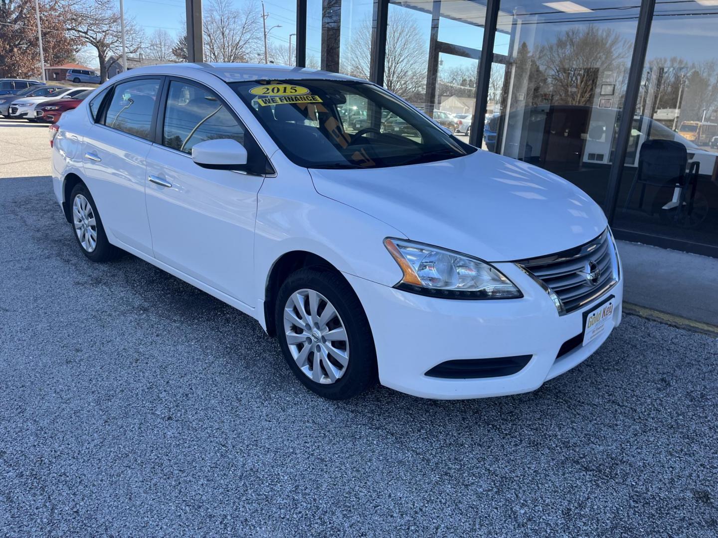 2015 White Nissan Sentra S (3N1AB7AP4FY) with an 1.8L I-4 DOHC engine, located at 1633 W Kimberly, Davenport, IA, 52806, (563) 323-5341, 41.559456, -90.598732 - Photo#2