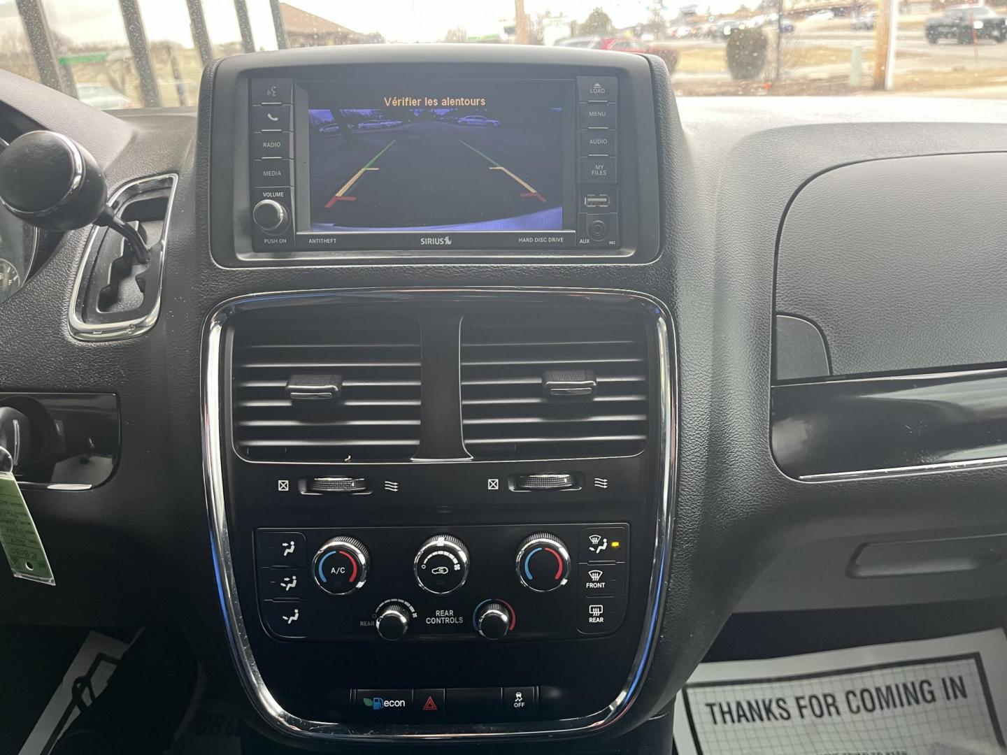 2019 White Knuckle Clearc Dodge Grand Caravan SE Plus (2C4RDGBG6KR) with an Pentastar 3.6L V-6 D engine, located at 1633 W Kimberly, Davenport, IA, 52806, (563) 323-5341, 41.559456, -90.598732 - Photo#8