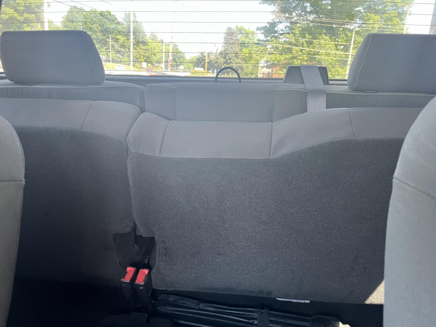 2017 Silver Ice Metallic /Dark Ash/Jet Black Chevrolet Silverado 1500 2LT (1GCVKREC5HZ) , located at 1633 W Kimberly, Davenport, IA, 52806, (563) 323-5341, 41.559456, -90.598732- Photo#9