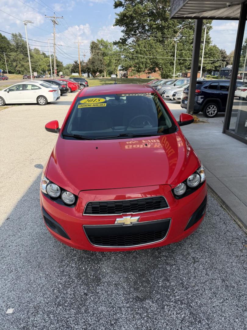 2015 Red Hot /Jet Black/Brick Chevrolet Sonic LT Auto Sedan (1G1JC5SG3F4) with an 1.8L L4 DOHC 24V engine, 6-Speed Automatic transmission, located at 1633 W Kimberly, Davenport, IA, 52806, (563) 323-5341, 41.559456, -90.598732- Photo#1